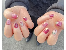 チューリップネイル