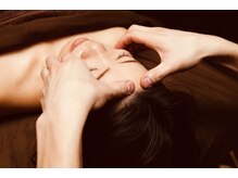 からだサロン ザイン/オイルトリートメント-頭部2-