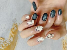 ちぐはぐニュアンスネイル