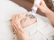 エンビロン、韓国コスメ、MTメタトロン、雪美人他取り扱い