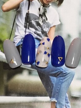 お気軽ビューティエーヴィヒ(Ewig)/12月キャンペーンネイル♪