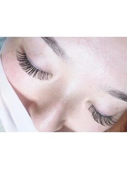 ボリュームのある目元にしたい