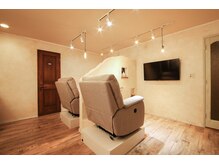 ネイルサロン マッティ(Mattie)の雰囲気（■自由が丘■NEW OPEN♪一軒家を改装した広々な個室の空間◎）