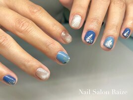 ショートネイル/ブルーネイル