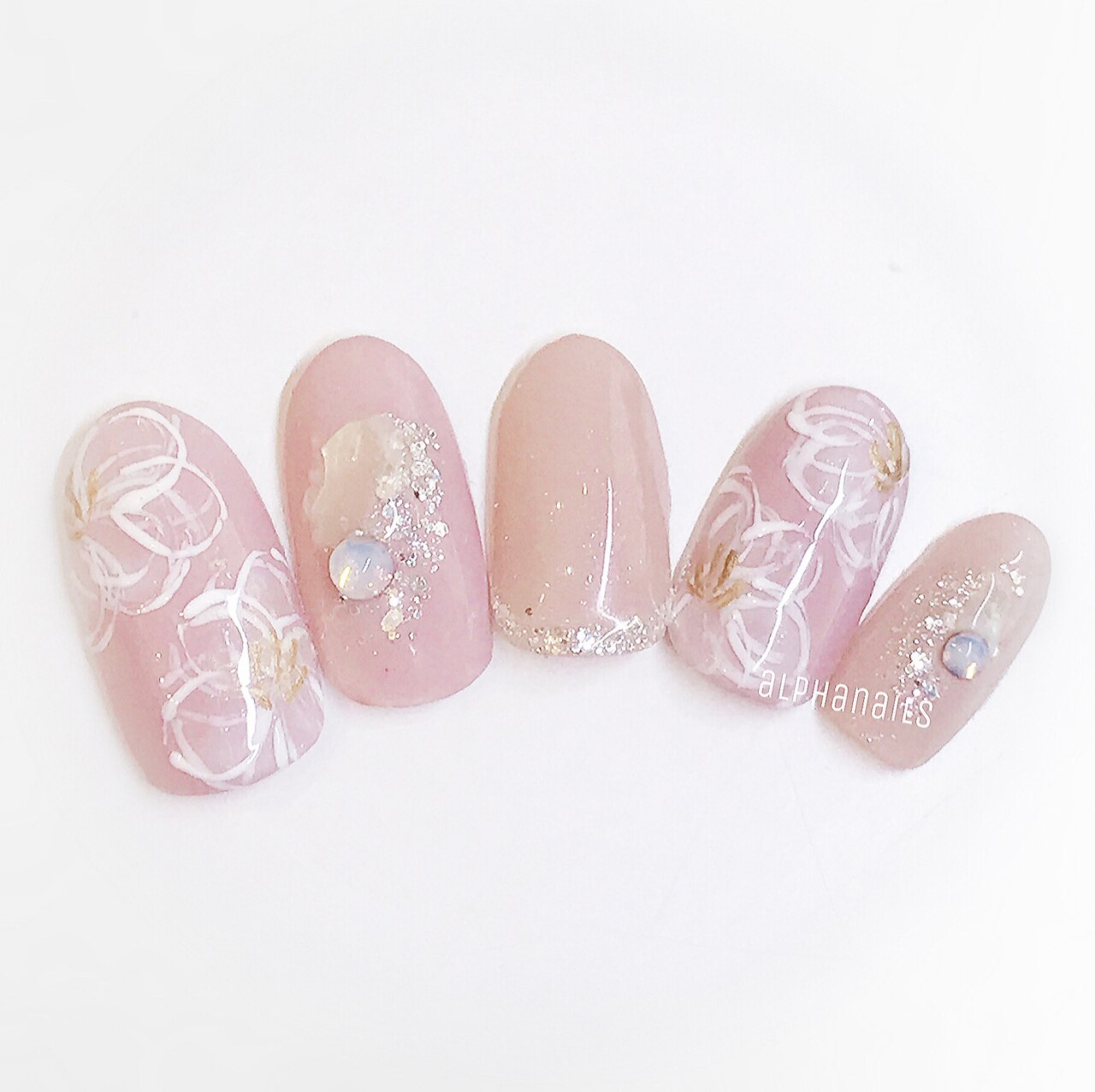上尾 ネイルサロン アルファネイルズ Nail Salon Alpha Nails 高崎線 上尾駅 東口徒歩1分