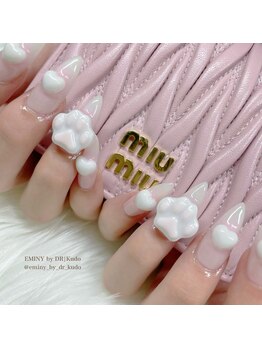 エミニーバイディーアール(EMINY by DR)/肉球ネイル