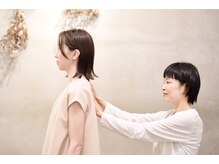 キナリ 新宿(CINARI)/骨格調整、施術開始していきます