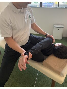 ノビルストレッチ 上野毛店(NOBIRU Stretch)/上腕二頭筋のストレッチ