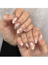 ネイルエース(Nail Ace)/綺麗めニュアンス