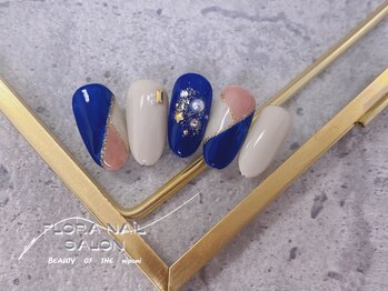 フローラネイルサロン/