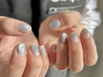 リット(LIT)の写真/お財布に優しいお手頃価格でネイルが楽しめる♪22時まで営業でお仕事帰りにもフラッと通いやすい◎