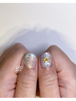 ウロネイルズ(ulo nails)/てがきパールとパーツのリボン