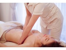 ルチア(LUCIA)/ブライダル/バストケア/姿勢矯正