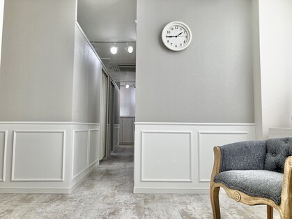 アイラッシュ フロウ(eyelash Flow)の写真