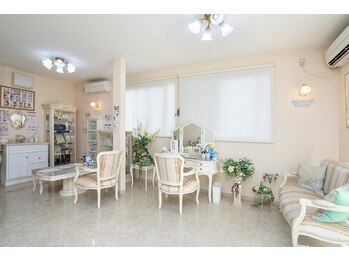 サロンドヴィセイ/【店内風景】