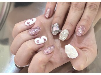 エミュレ(emure.)/キラキラピンクネイル