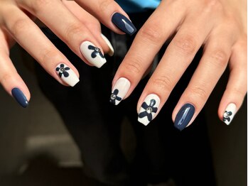 《hand》nopsis design