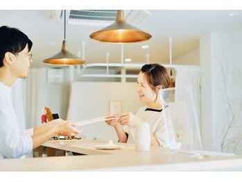 トラウム(TRAUM osteopathy&chiropractic clinic)/受付での雰囲気☆