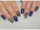 ネイビー詰め込みネイル