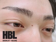 ベルダ(BELDAD)/ハリウッドブロウリフト