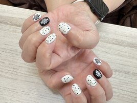 モノトーン　幾学模様