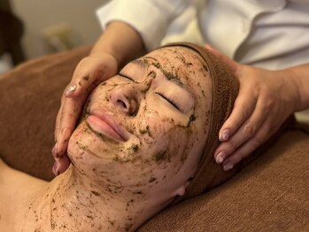 ハリキュア(Hari-Cure)の写真/【美容鍼×エステ】リピーター多数！ハーブピーリングで毛穴/シワ/ニキビ改善！あなた史上一番輝くお肌へ★