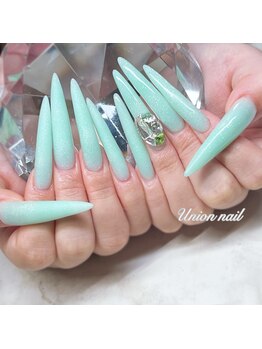 ユニオンネイル川崎(UNION NAIL)の写真/スカルプならではのキレイなフォルムとデザインを堪能♪豪華で華やかな指先になりたい方にオススメ◎