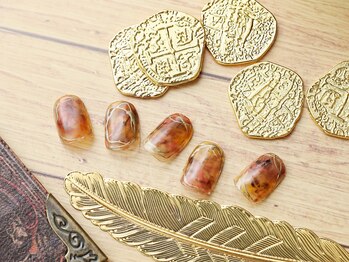 ネイルアトリエ エルメル(nail atelier Armel)/べっこう囲み