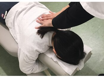 垂水坂口鍼灸整骨院/頭痛や吐き気もご相談ください!