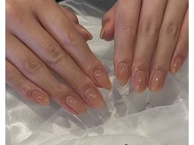 上品なネイルも◎肌にお色が合うように納得いくまで調合します◎