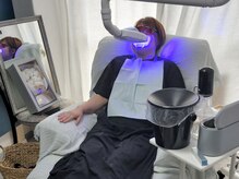 ネイルと同時にホワイトニングはいかがでしょうか☆