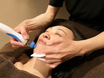 ルゥサロン(ruusalon)の写真/ハイドラスキンで毛穴汚れや・古い角質をケア♪つるんとなめらかな素肌へ☆