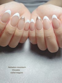 フレンチネイル