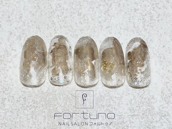 ニュアンスネイル