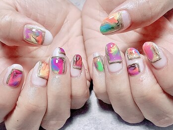 ティーエス ネイル ガーデン(T.S Nail Garden)/蛍光カラーニュアンスデザイン