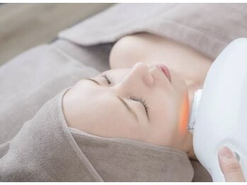 リアラココ(Li'a la coco)/大人気光フェイシャル