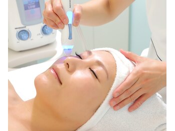 グレースフルタイム プレミアム(Graceful Time PREMIUM)/水素水での毛穴洗浄☆