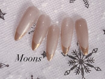 ムーンズ(Moon's)/