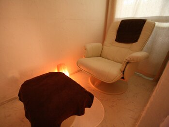 リラクゼーションサロン はぴねす 近鉄奈良店/施術イス