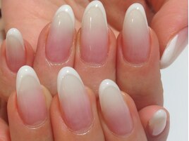 ヴァーチャルネイル×細フレンチ