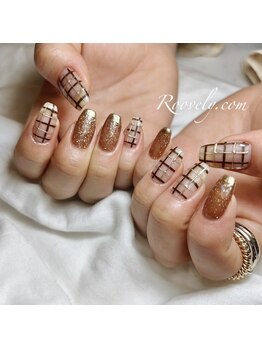 ルブリー(roovely)/ニュアンス ネイル