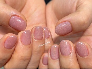 フィレシアートネイル(Pholeisi Art Nail)の写真/【お気に入りのカラーが見つかる!1000種類以上!】豊富なパーツとカラーをご提供。多様なデザインを再現OK◎