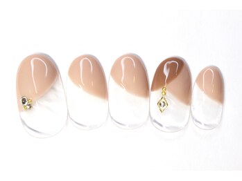 ネイルサロン アテナ(Athena)/200種類から選べるデザイン