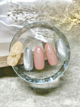 ルミライズ(Lumirise)/ぷっくりお花ネイル