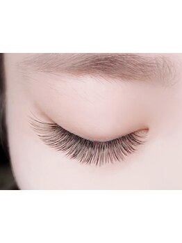 ボリュームのある目元にしたい