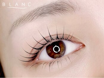 ブラン 岡谷店(Blanc)の写真/上がりにくいまつ毛もお任せ!【まつげパーマ】で逆まつ毛のお悩みも解消♪湿気に負けない上向きまつげ◎