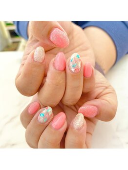 〈鶴瀬店〉ネイルデザイン