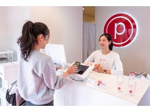 ピュアバー 自由が丘(Pure Barre)/フロントスタッフ