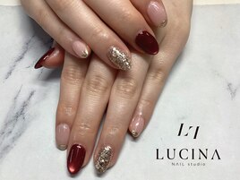 H-652大人ミラーラインネイル