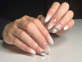 人気◇ホワイトグラデーション♪